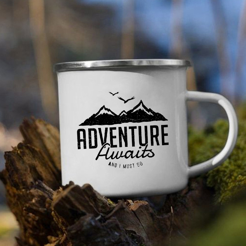 冒険を待っているキャンプマグ ハッピーキャンパー キャンプフ - Outdoor Adventure Friends のレビューと価格